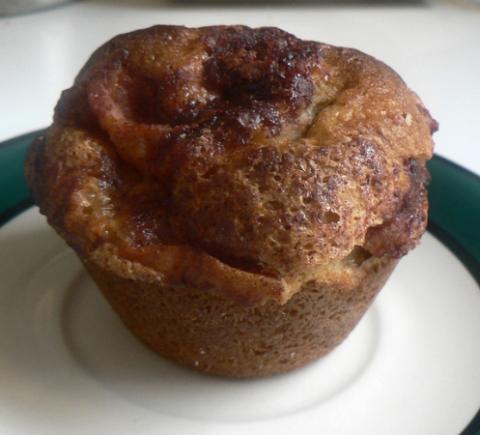 Apple cinnamon muffin