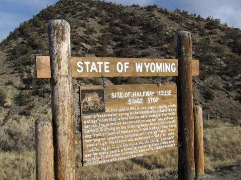 Wyoming historic marker Historic marker at the site of Halfway House Stage Stop in Wyoming