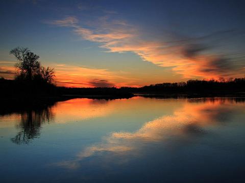 Sunset on the Missouri river