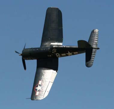 F4U-1 Corsair performs a high speed turn F4U-1 Corsair performs a high speed turn