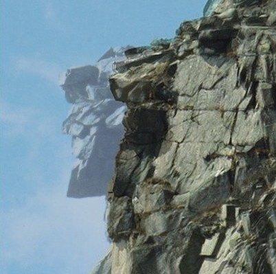 Old Man of the Mountain before and after the collapse Old Man of the Mountain before and after the collapse