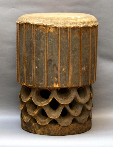Pahu (hula drum) Traditional Pahu (hula drum)