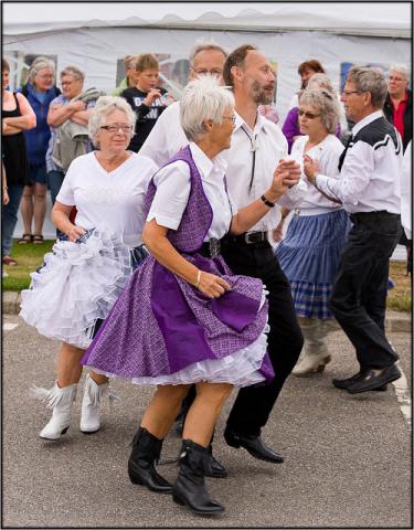 Square dancers Square dancers
