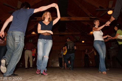 West coast swing dancing West coast swing dancing