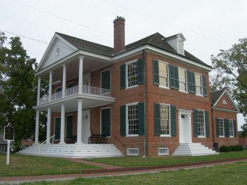 Grouseland mansion in Vincennes, Indiana Grouseland mansion in Vincennes, Indiana; home of William Henry Harrison