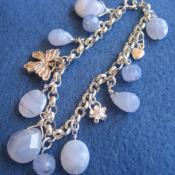 Charm bracelet with chalcedony gemstones