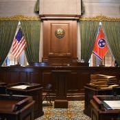 Tennessee Senate with state and national flags