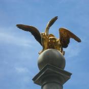 Golden gulls at the top of Sea Gull Monument, Salt Lake City, Utah